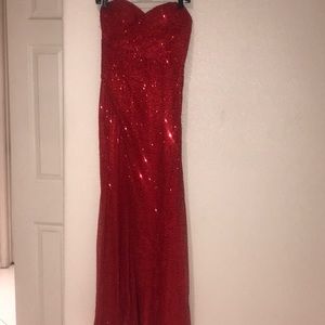 PROM / COSTUME DRESS
